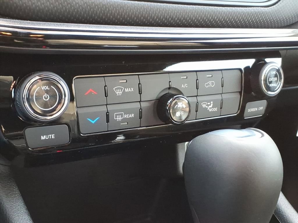 New 2026 Jeep Compass Latitude image 25