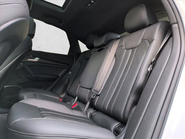 Used 2021 Audi Q5 2.0T Premium Plus w/ Premium Plus Package image 21