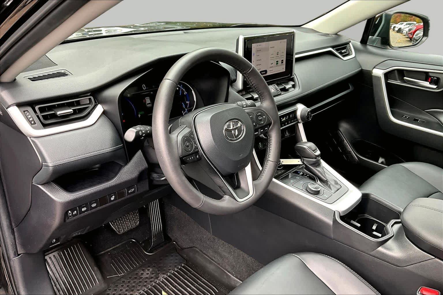 Certified 2024 Toyota RAV4 XLE Premium w/ Weather Package AWD/4WD image 17