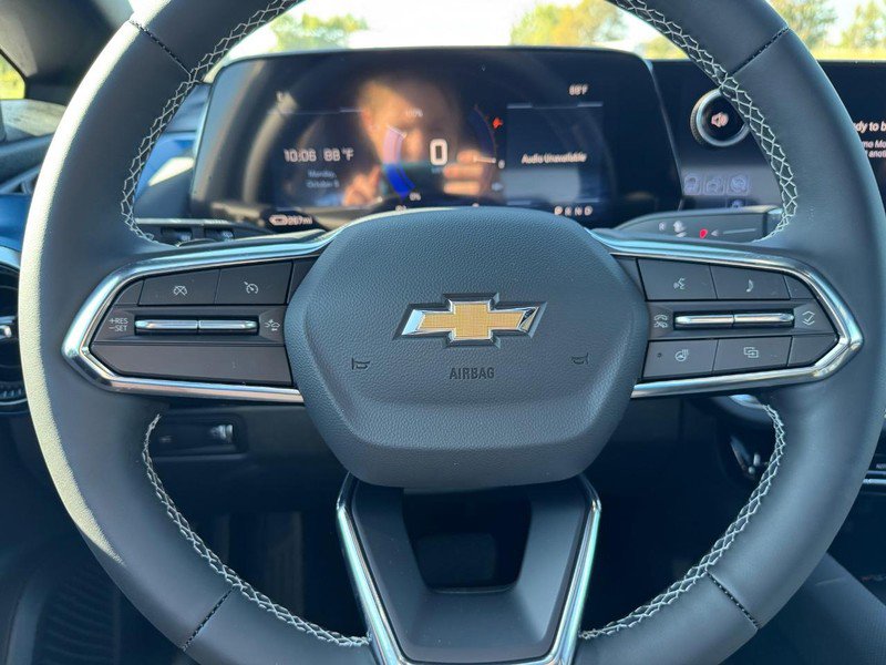 New 2026 Chevrolet Equinox EV LT image 13