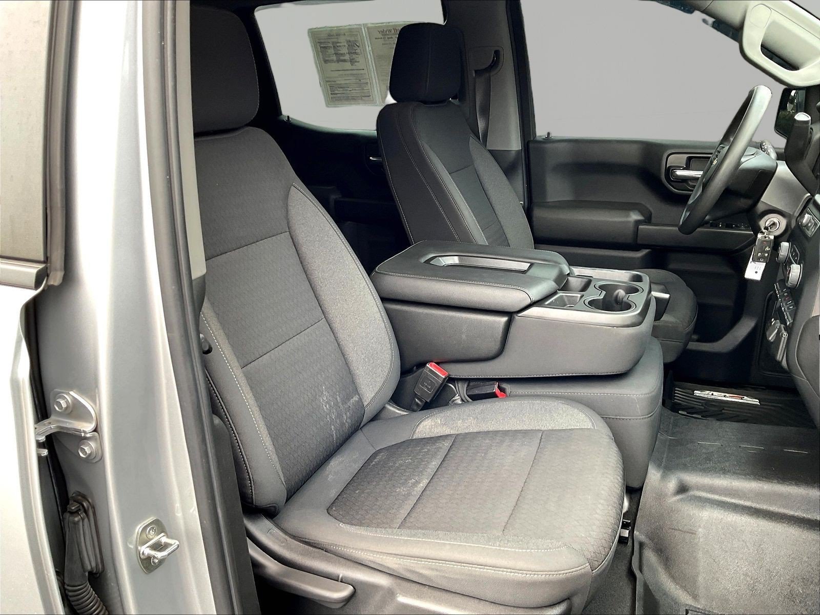 Used 2022 Chevrolet Silverado 1500 Custom AWD/4WD image 28