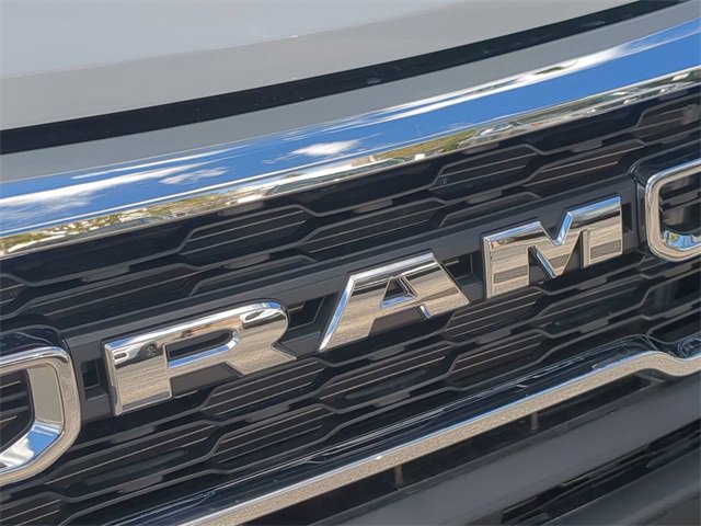 New 2026 RAM ProMaster 3500 w/ Quick Order Package 22G SLT image 13