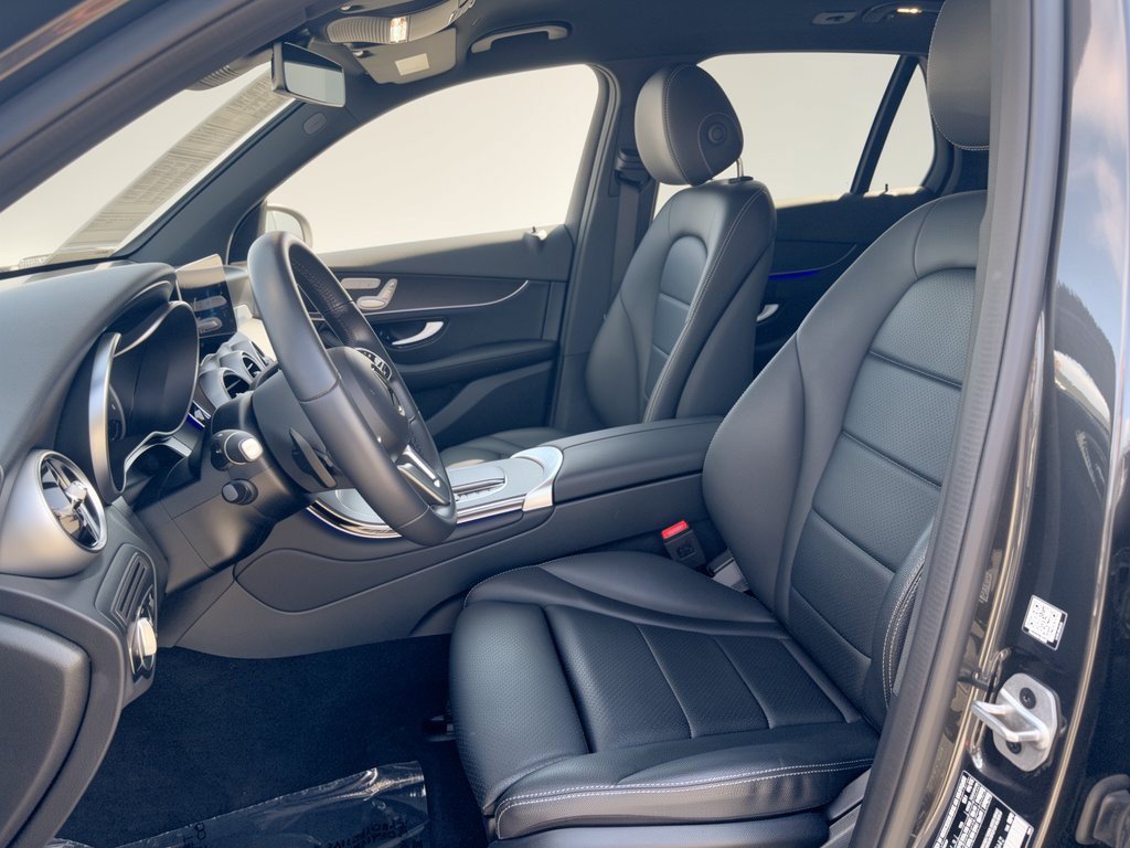 Certified 2022 Mercedes-Benz GLC 300 4MATIC image 5