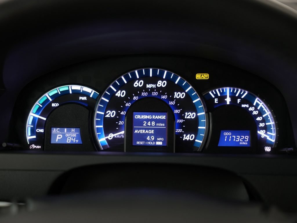 Used 2013 Toyota Camry XLE w/ Leather Pkg FWD image 17