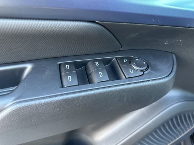 New 2026 Chevrolet Equinox EV LT image 13