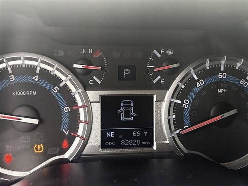 Used 2018 Toyota 4Runner SR5 Premium AWD/4WD image 17