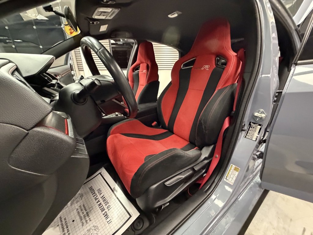 Used 2019 Honda Civic Type R image 8