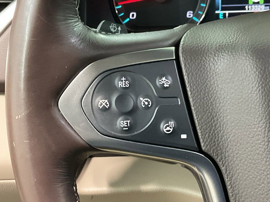 Used 2016 Chevrolet Suburban LTZ image 9