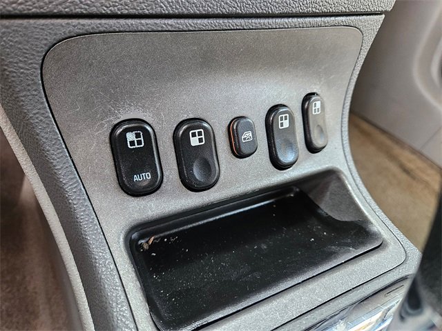 Used 2008 Chevrolet HHR LS image 21