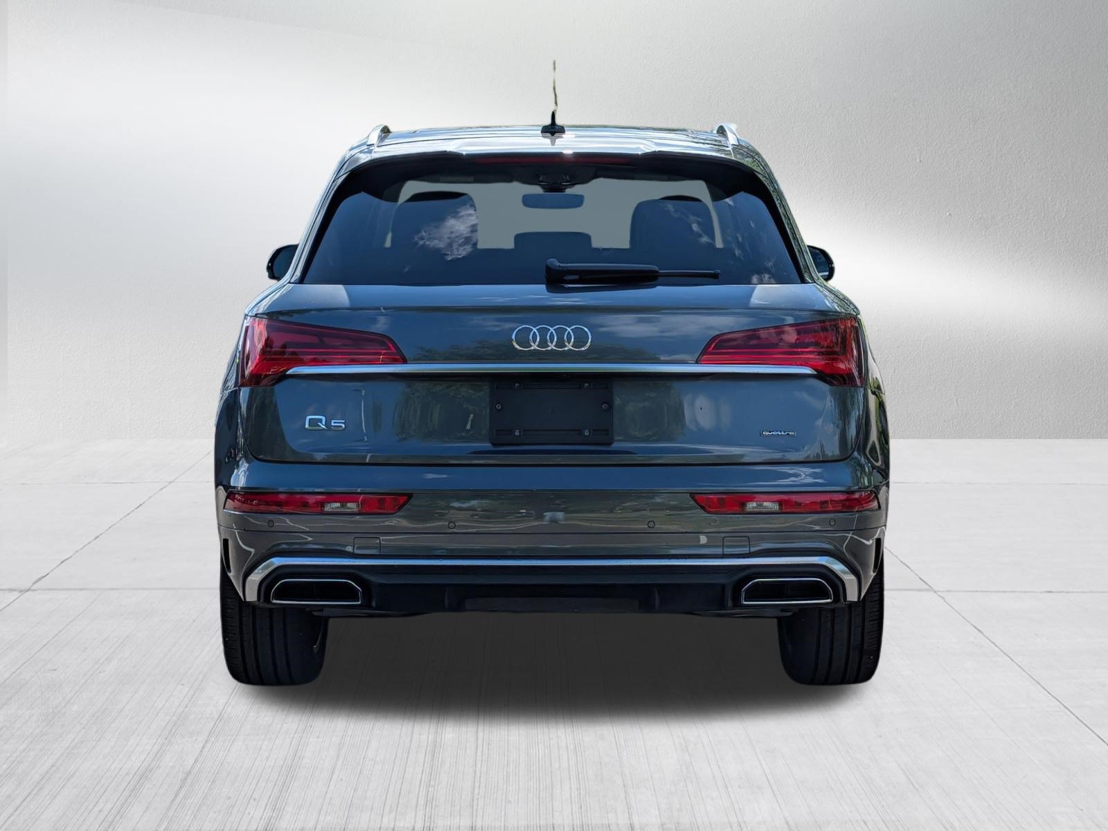 Used 2023 Audi Q5 e Premium Plus w/ Premium Plus Package AWD/4WD image 6