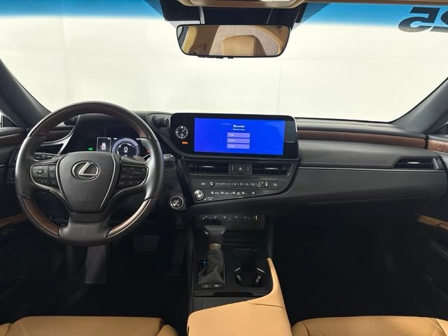 Certified 2025 Lexus ES 300h w/ Technology Package FWD image 30
