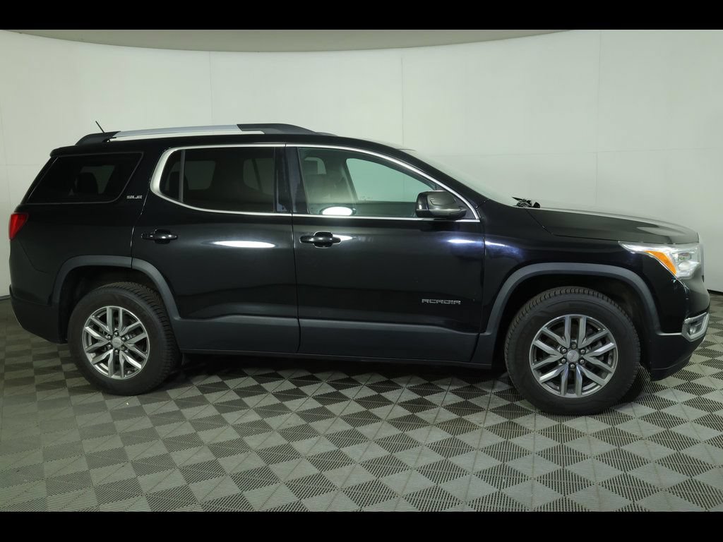 Used 2018 GMC Acadia SLE w/ Driver Alert Package I AWD/4WD image 16