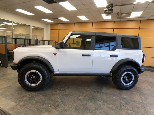 New 2025 Ford Bronco Badlands w/ Sasquatch Package image 4