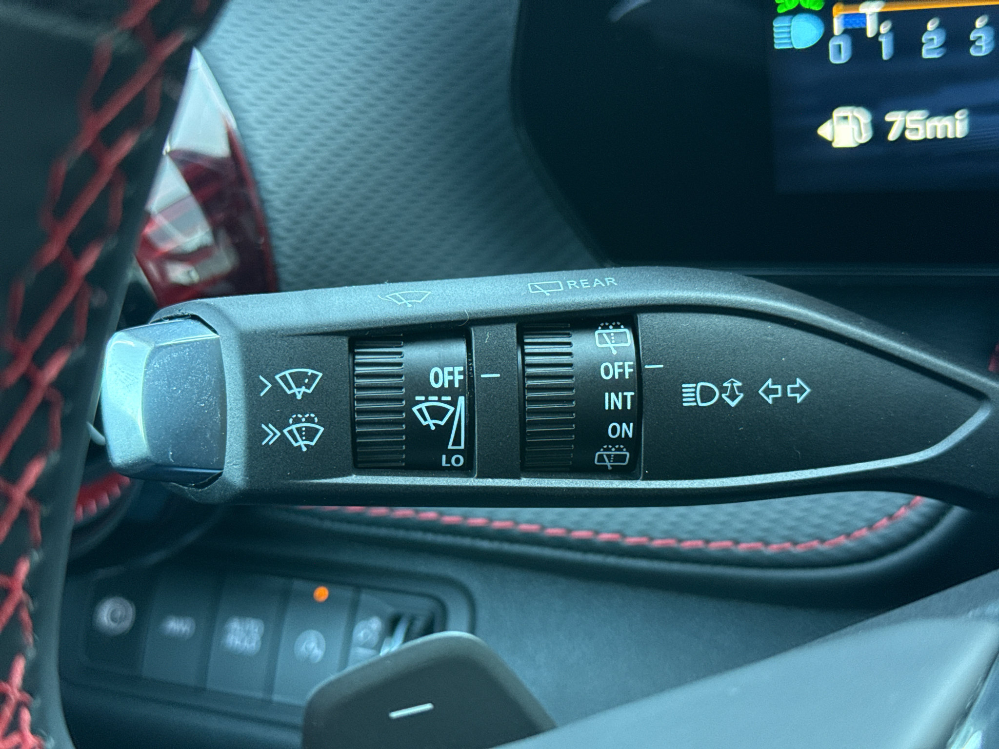 New 2027 Chevrolet Equinox RS w/ Safety and Technology Package AWD/4WD image 17