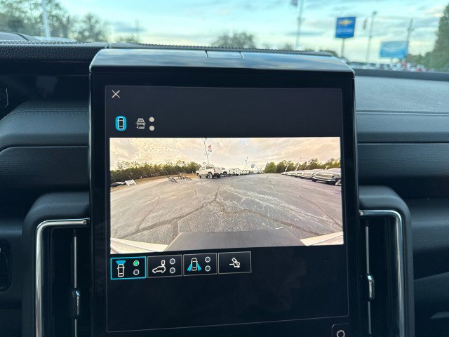 Used 2025 GMC Yukon XL Denali image 30