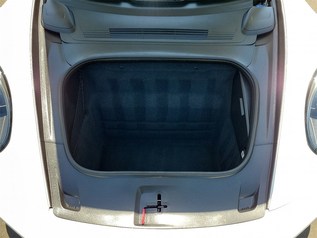 Used 2024 Porsche 911 Carrera GTS image 33