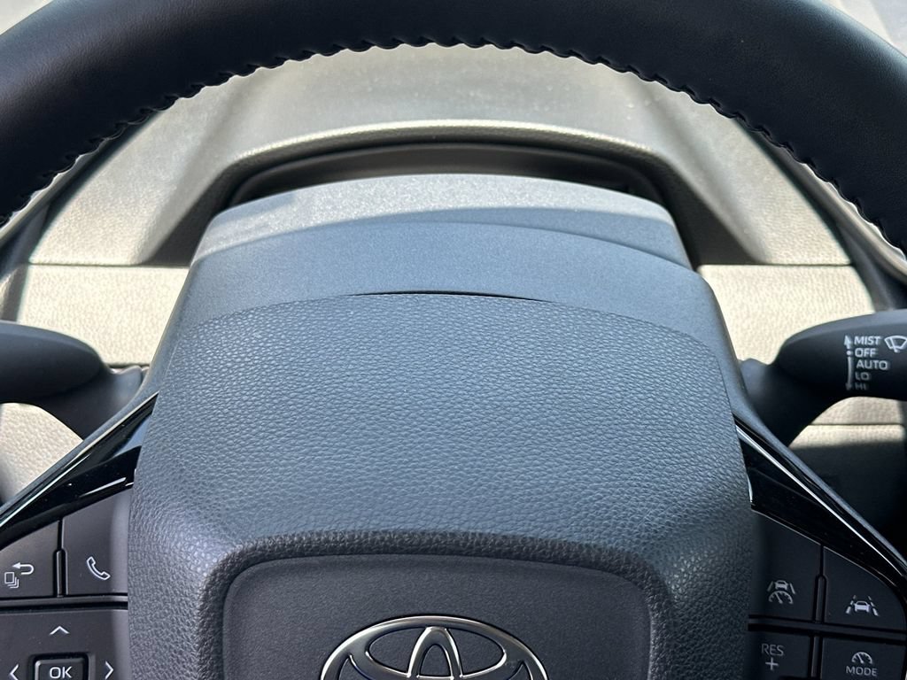 Used 2025 Toyota Prius Limited FWD image 26