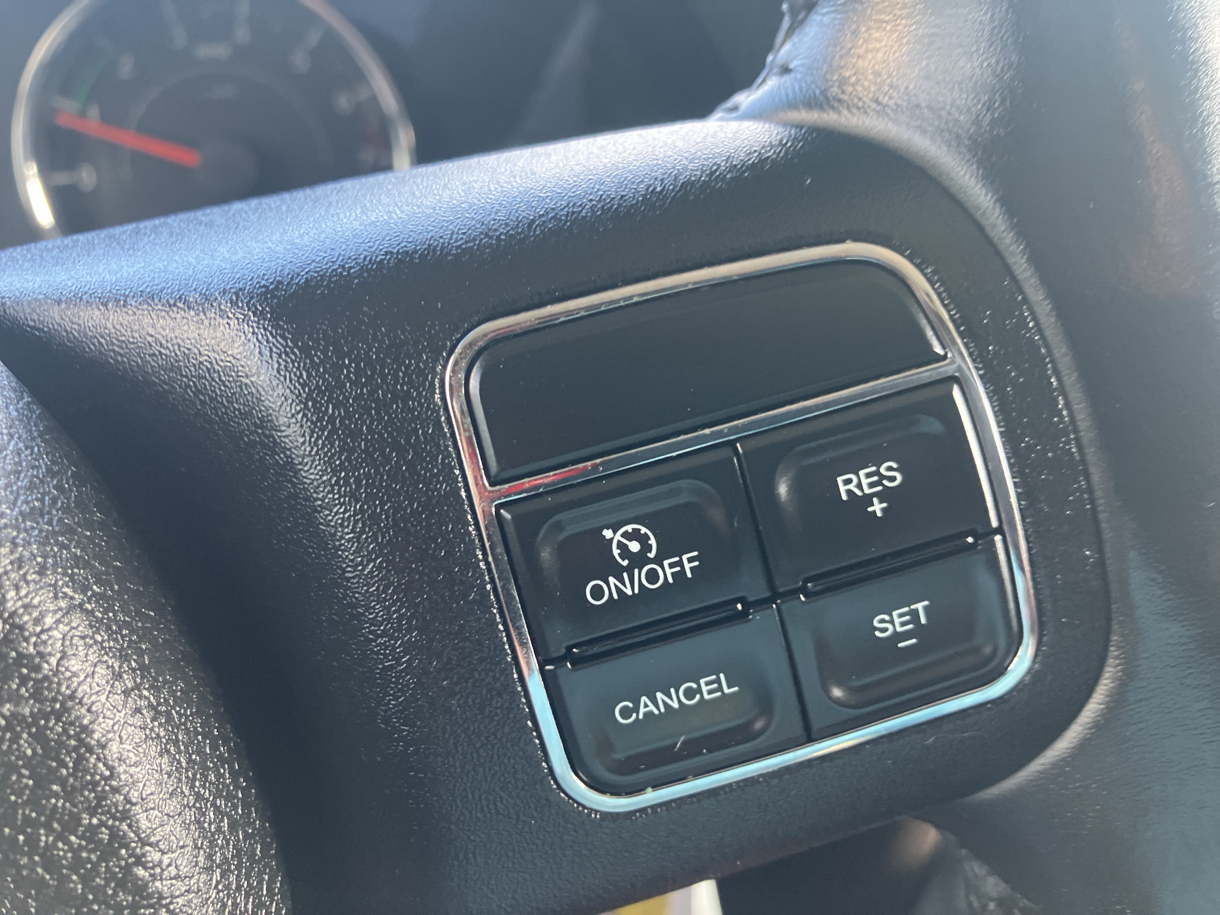 Used 2013 Jeep Wrangler Rubicon w/ Dual Top Group AWD/4WD image 18