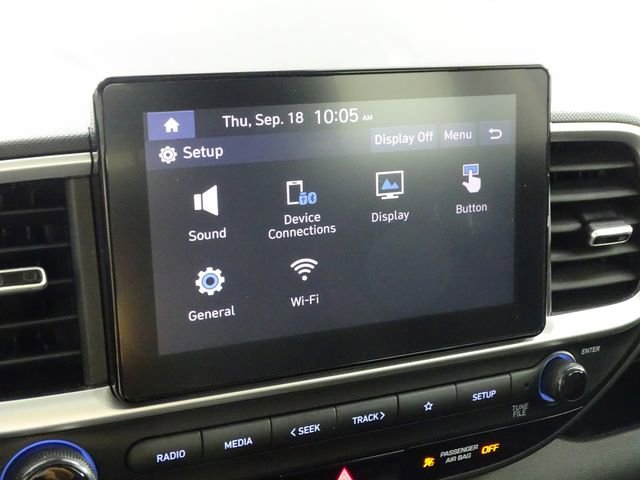 Used 2024 Hyundai Venue SEL FWD image 33