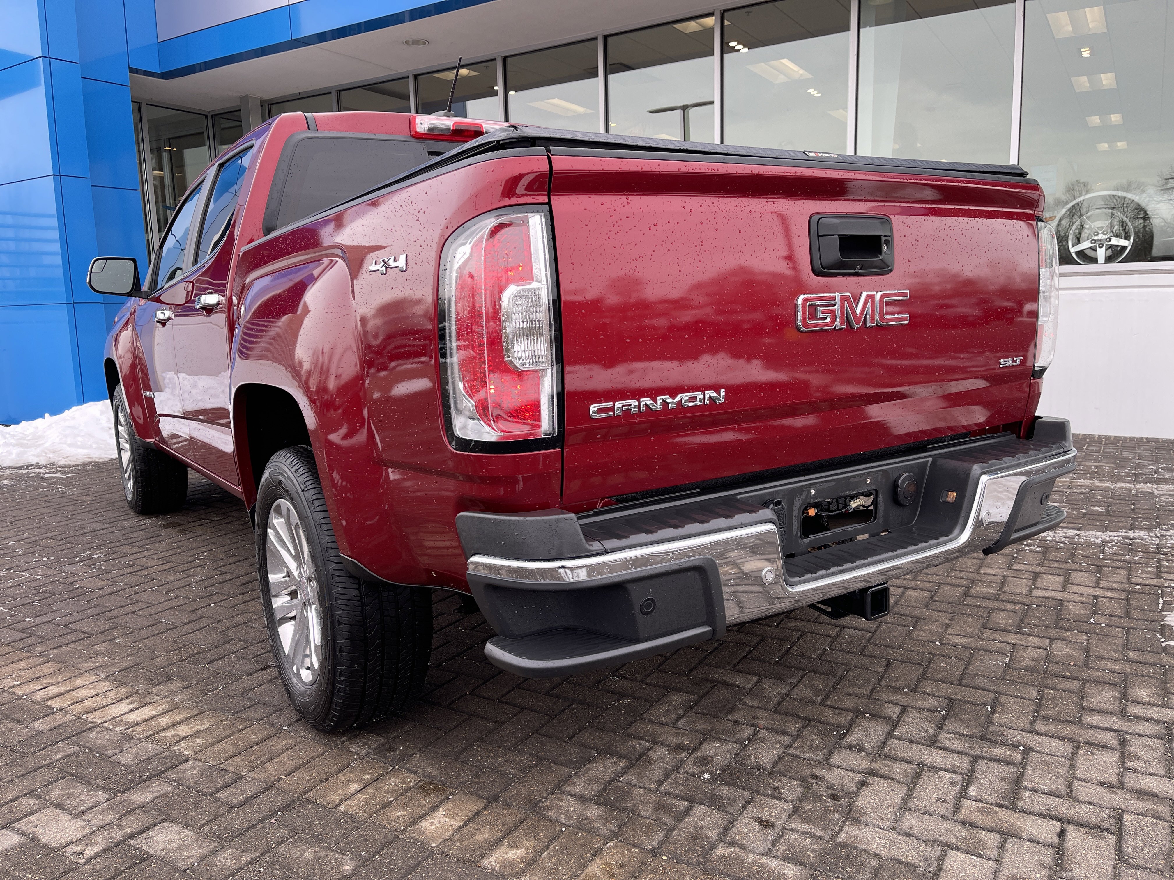 Used 2020 GMC Canyon SLT w/ Driver Alert Package image 3
