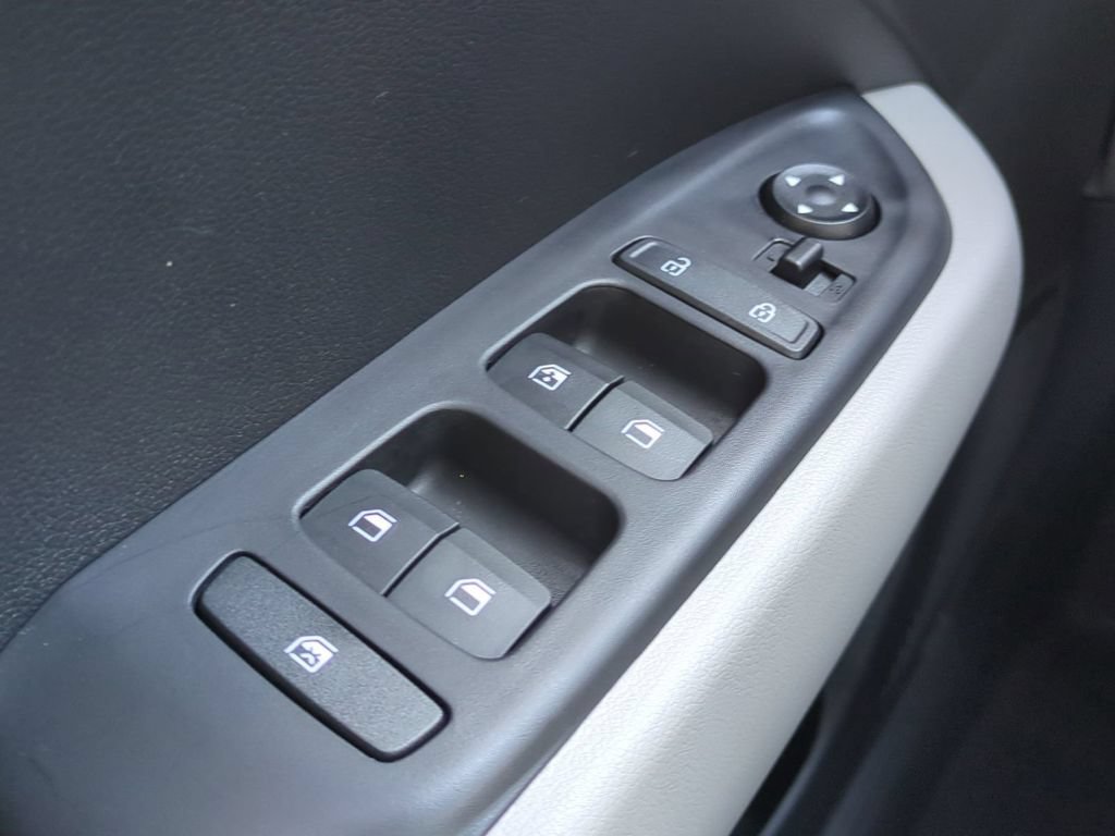 New 2026 Hyundai Venue SEL FWD image 30