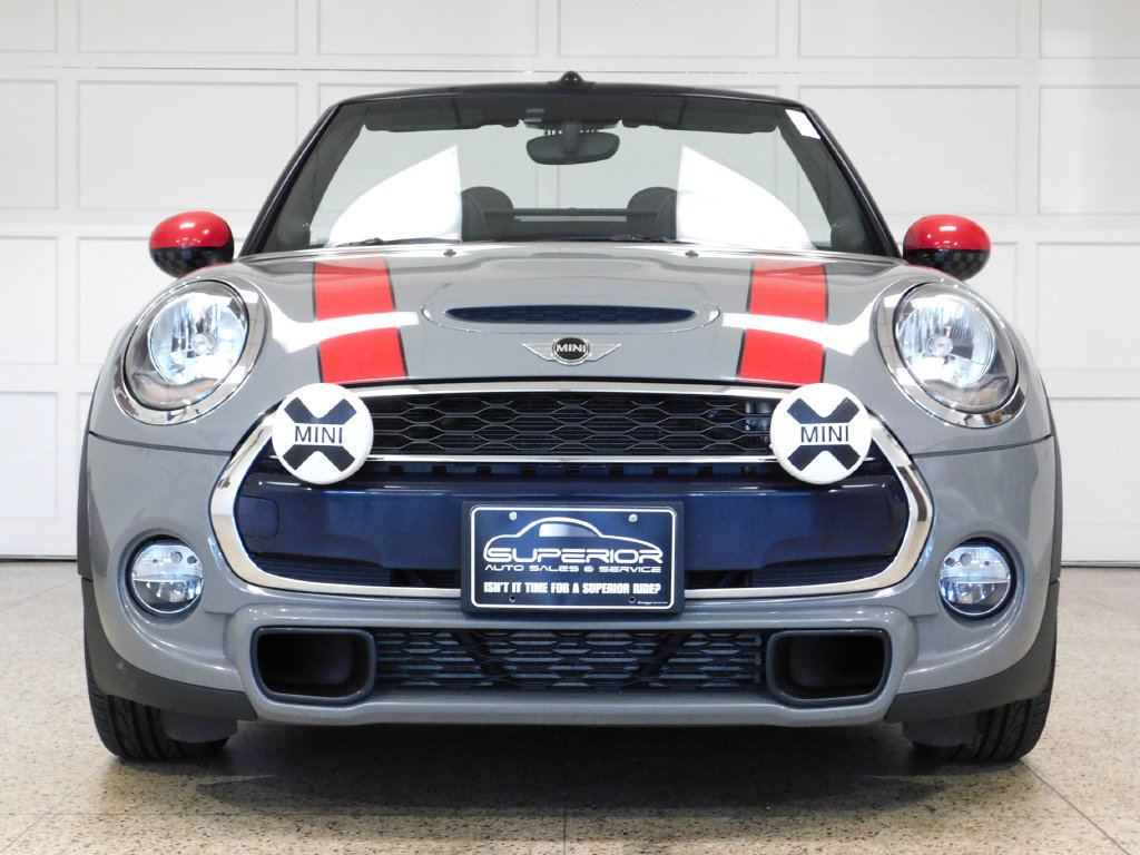 Used 2017 MINI Cooper S FWD image 3