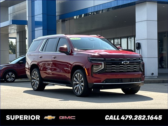 Used 2025 Chevrolet Tahoe High Country AWD/4WD image 1