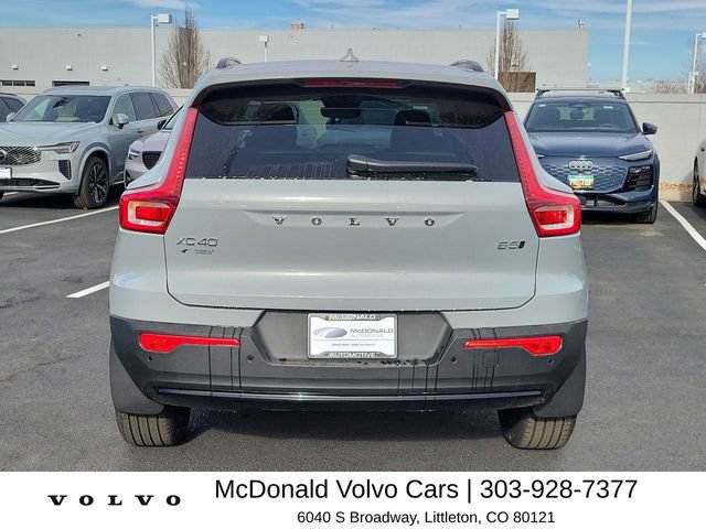 New 2026 Volvo XC40 B5 Ultra w/ Climate Package AWD/4WD image 4