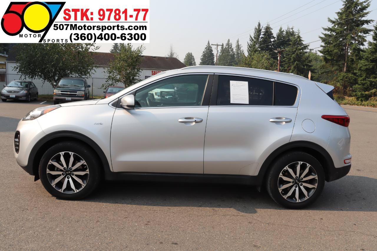 Used 2017 Kia Sportage EX AWD/4WD image 3