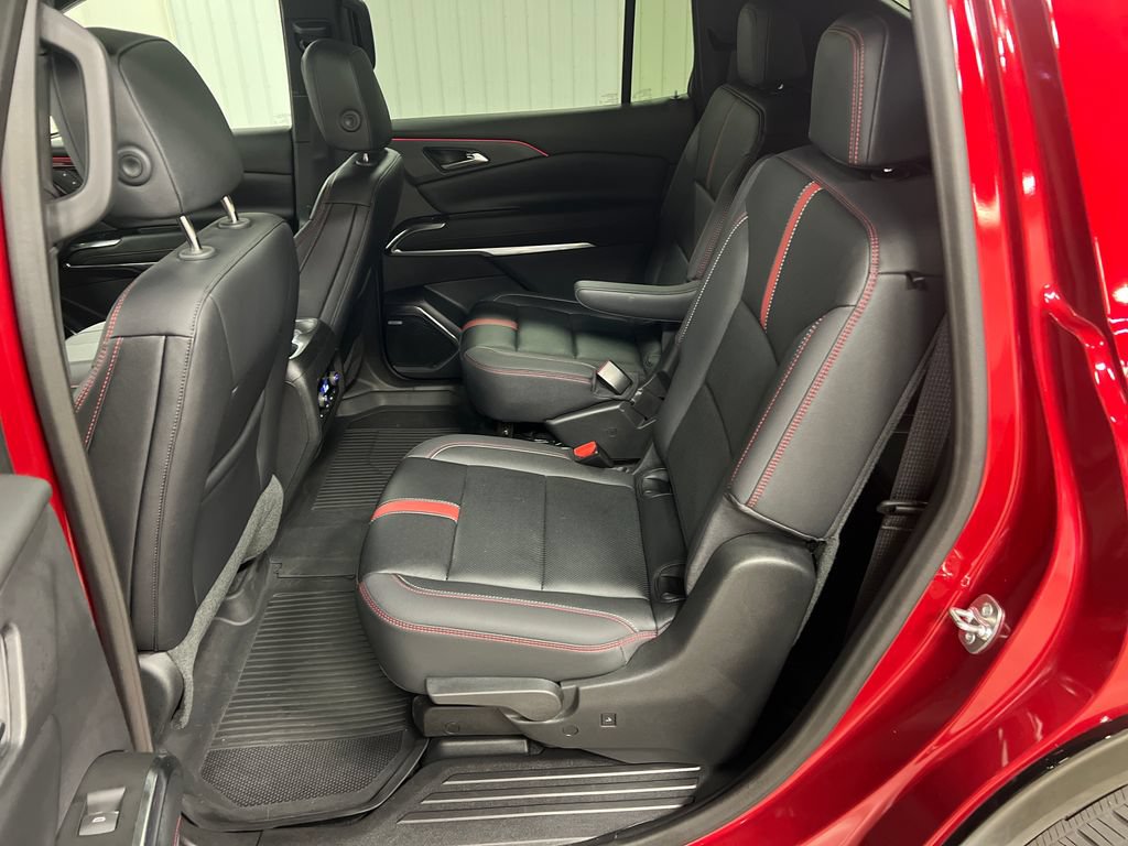 Certified 2024 Chevrolet Traverse RS w/ LPO, Floor Liner Package AWD/4WD image 14