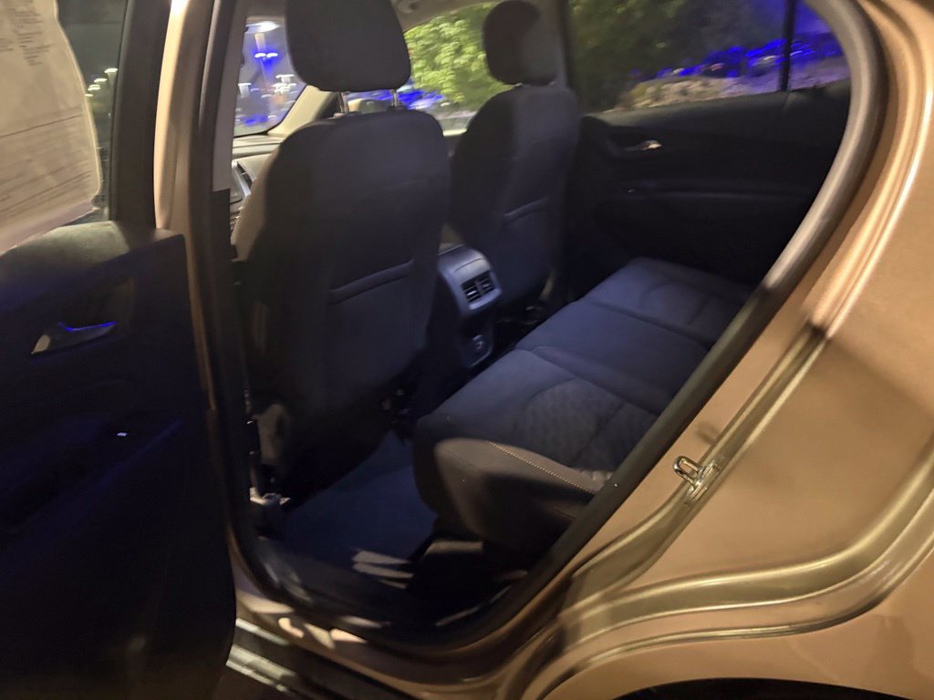 Used 2019 Chevrolet Equinox LT AWD/4WD image 13