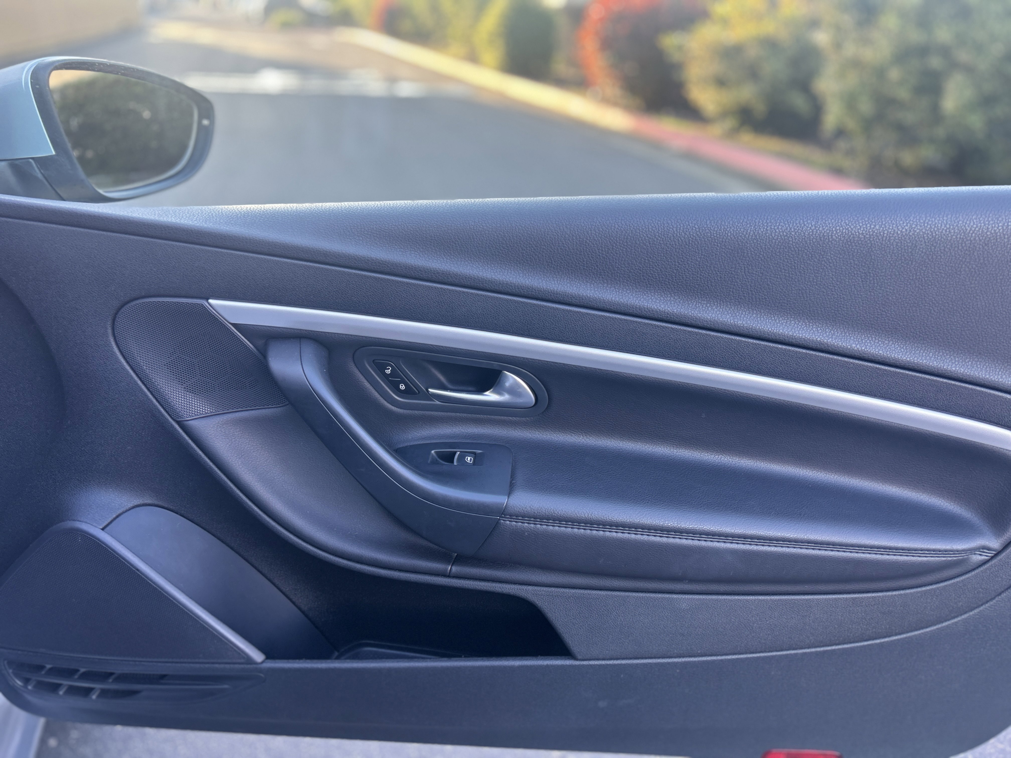 Used 2013 Volkswagen Eos Komfort image 17