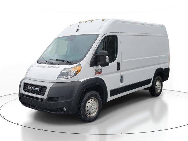 Used 2022 RAM ProMaster 2500 w/ Convenience Group FWD image 2