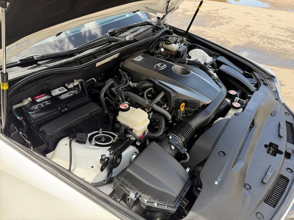 Used 2020 Lexus IS 300 w/ Accessory Package RWD image 33
