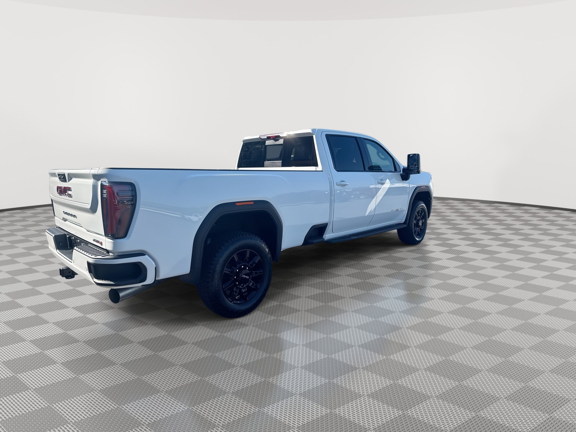 New 2026 GMC Sierra 3500 AT4 w/ AT4 Premium Plus Package AWD/4WD image 8