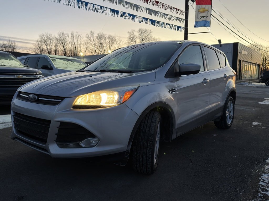 Used 2015 Ford Escape SE image 49