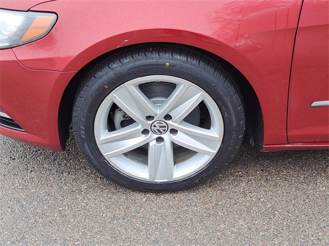 Used 2013 Volkswagen CC Sport image 9