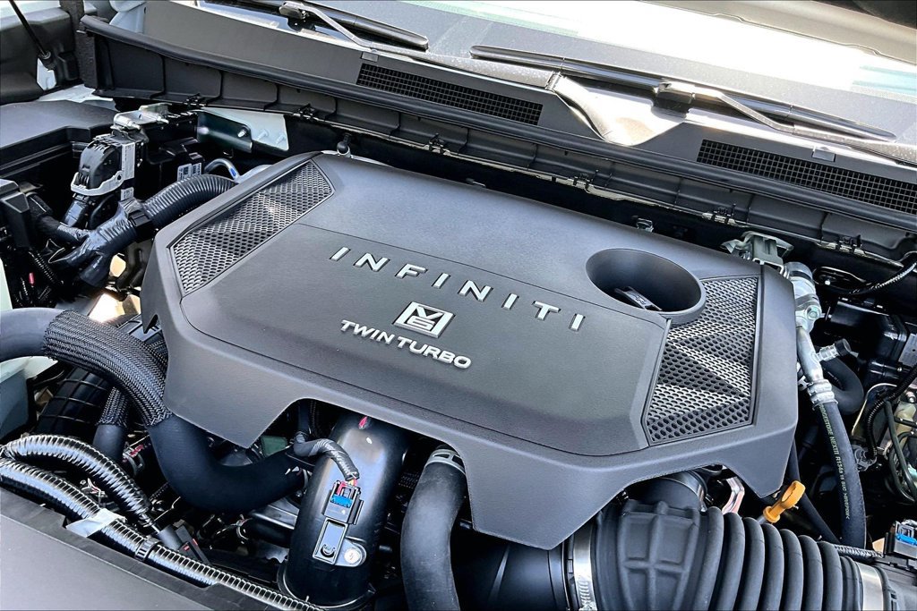 New 2027 INFINITI QX80 Luxe w/ Cargo Package AWD/4WD image 28