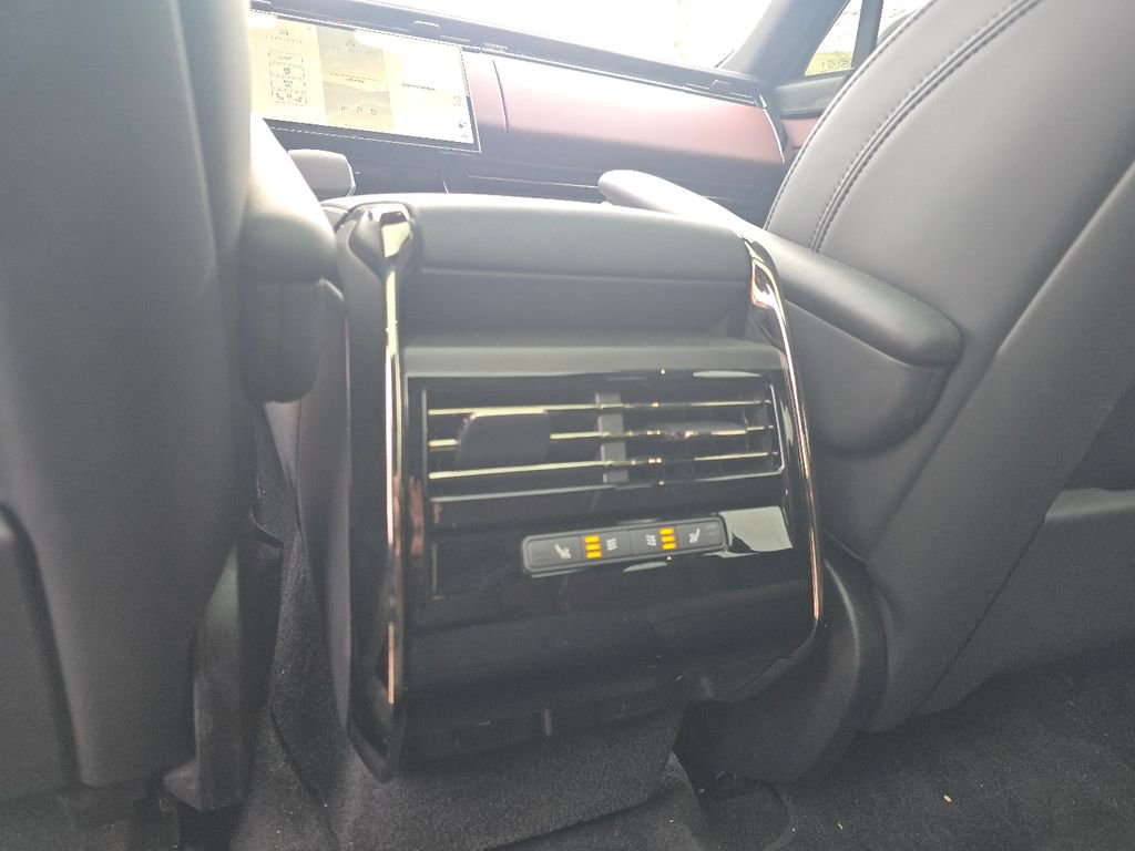 Used 2024 Land Rover Range Rover Sport Dynamic SE image 27