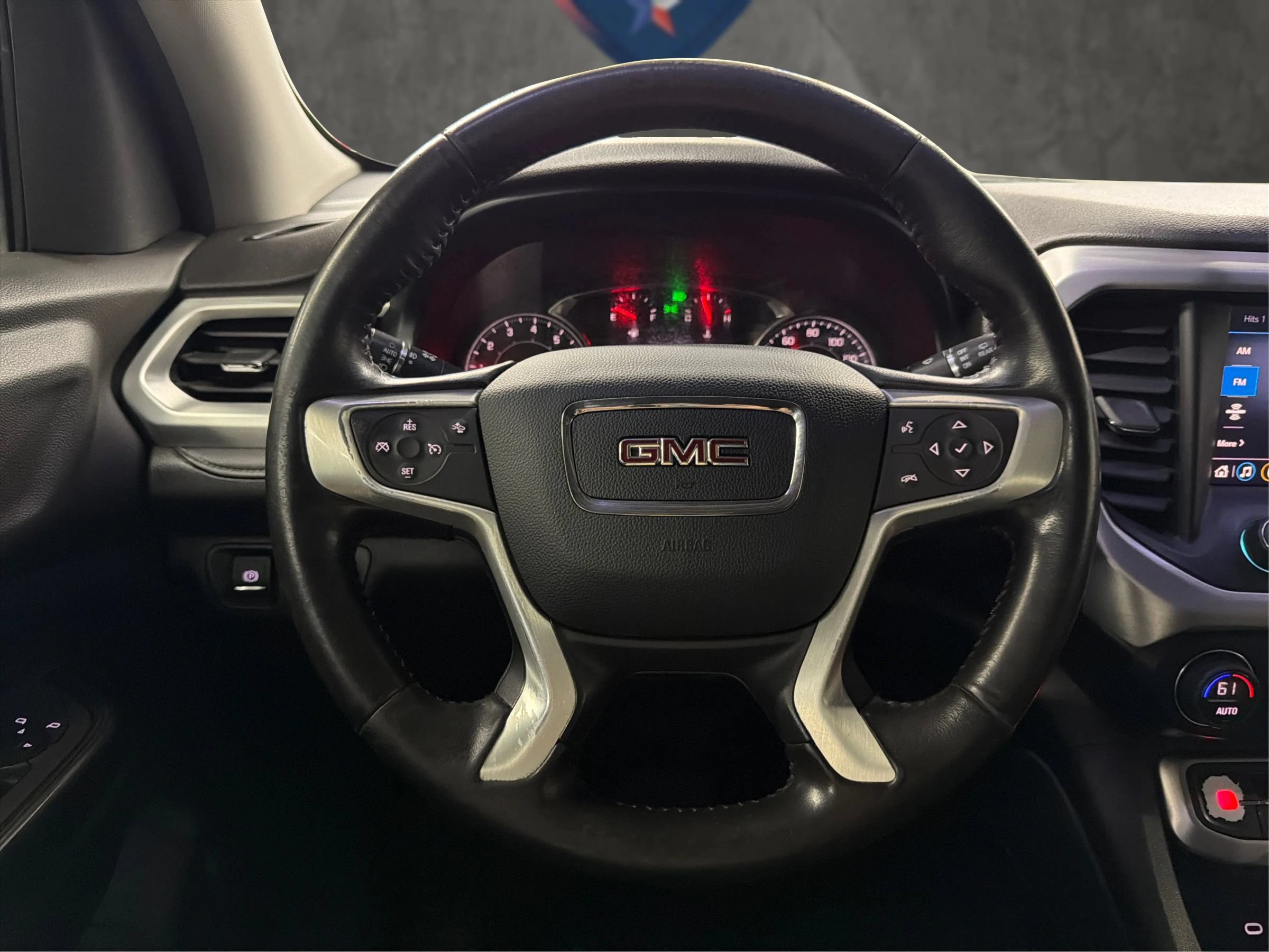Used 2020 GMC Acadia SLT w/ LPO, Cargo Package FWD image 34