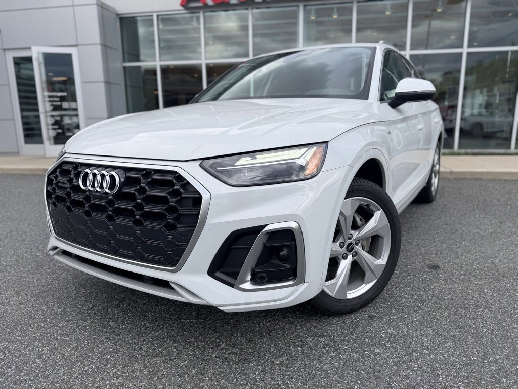 Certified 2025 Audi Q5 2.0T Premium Plus image 2