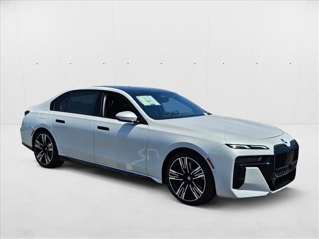 New 2025 BMW 760i xDrive w/ Premium Package image 7