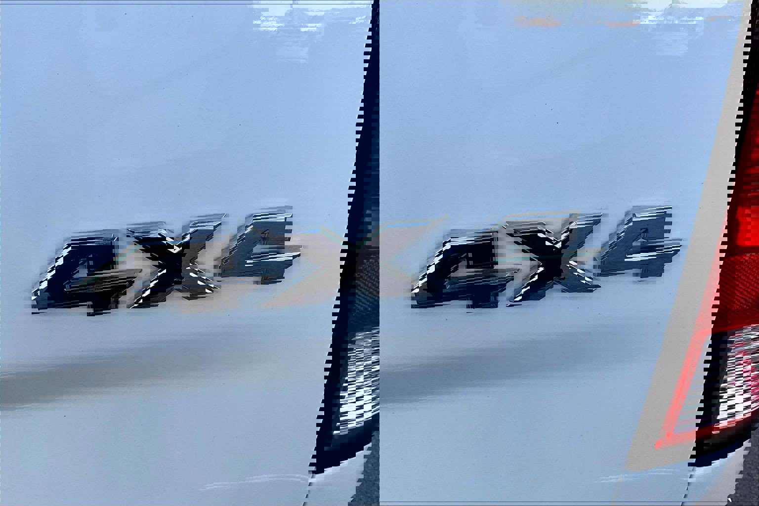 Used 2015 RAM 1500 Express image 29