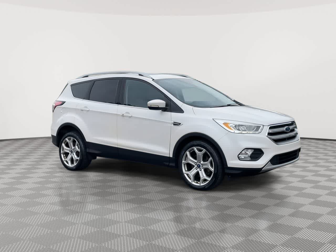 Used 2017 Ford Escape Titanium AWD/4WD video 2