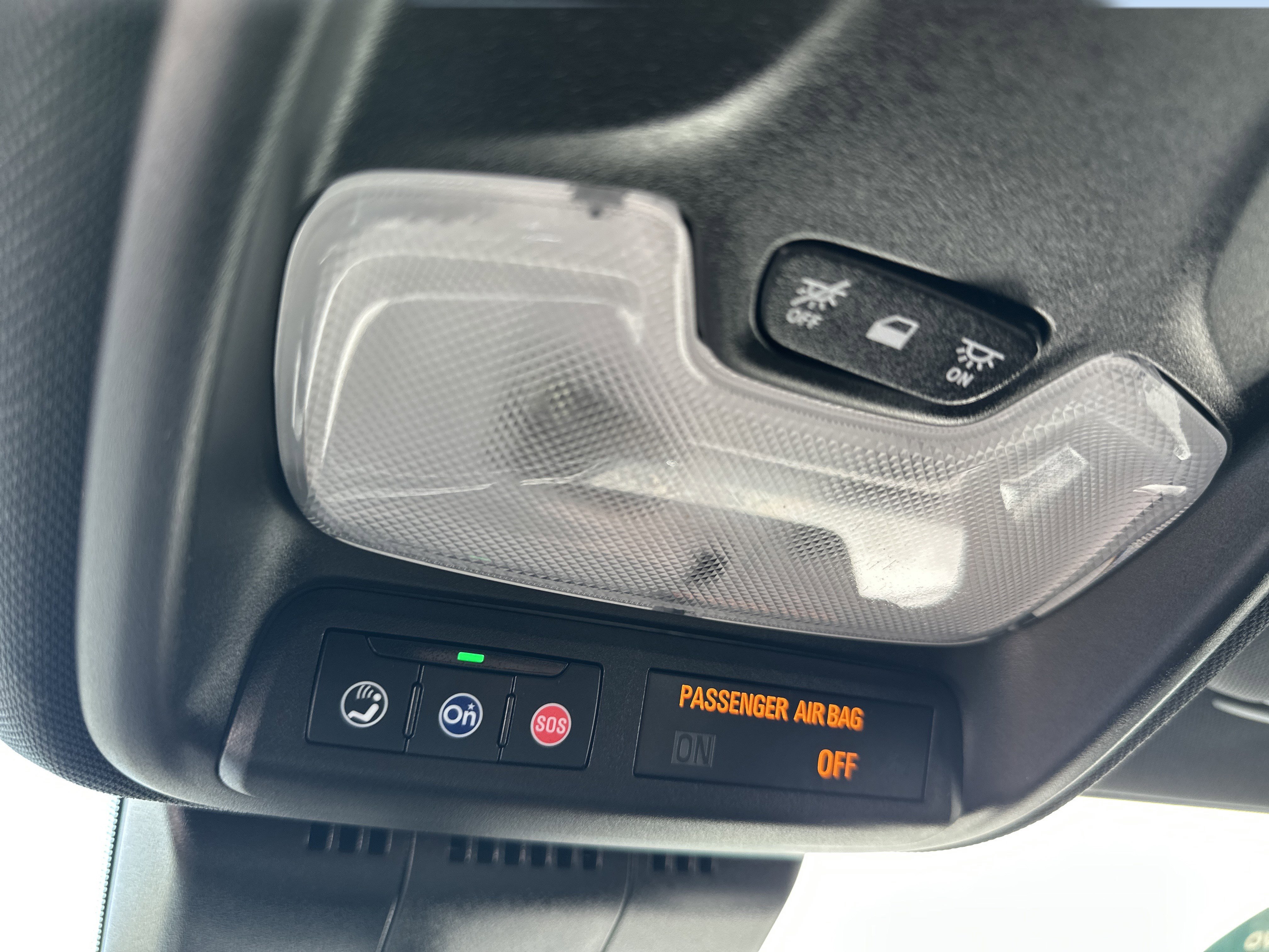 Certified 2023 Chevrolet Colorado Trail Boss w/ Technology Package image 17