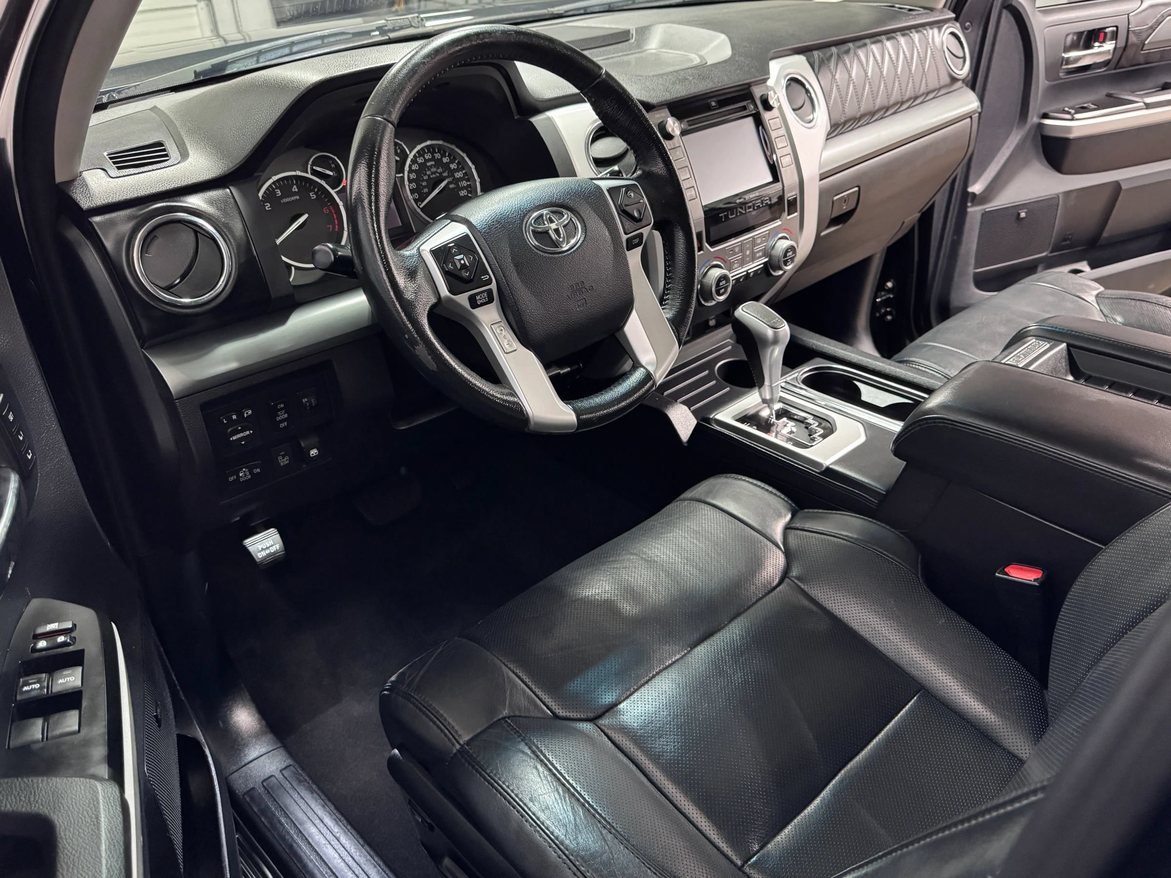 Used 2015 Toyota Tundra Platinum AWD/4WD image 17