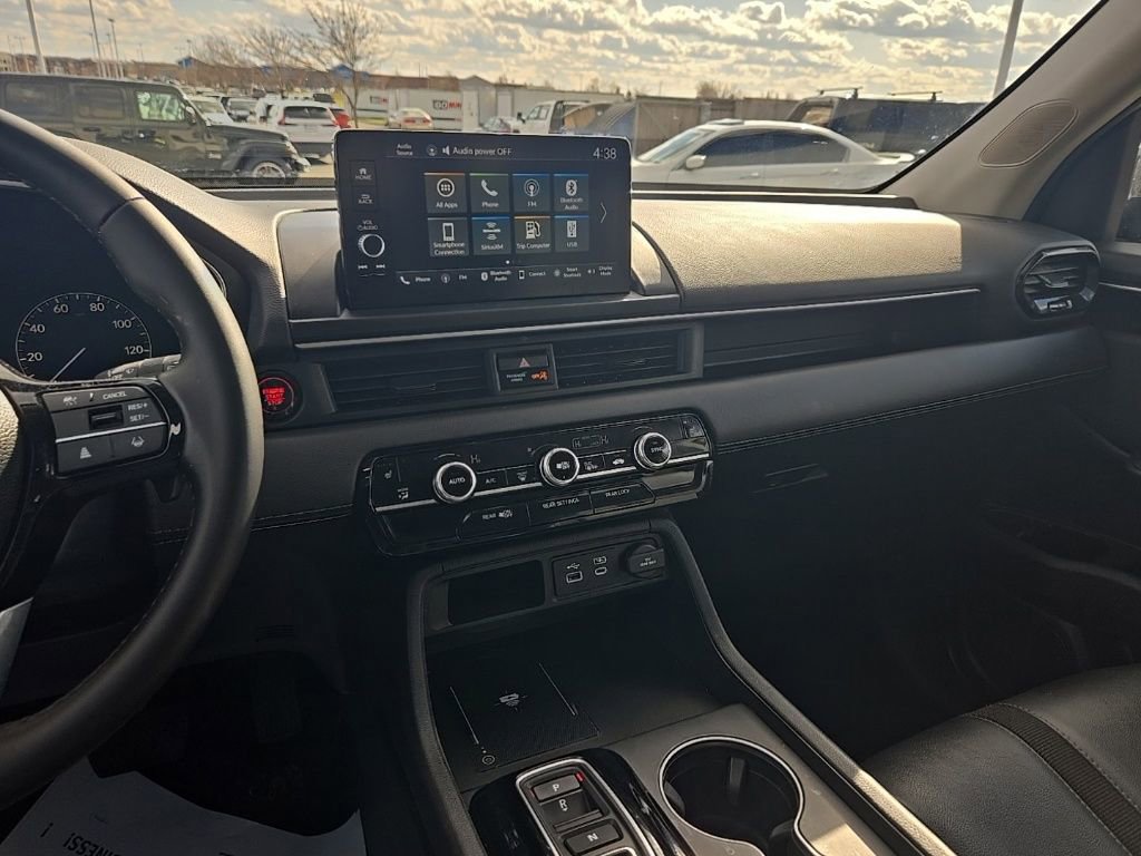 Used 2025 Honda Pilot EX-L image 25