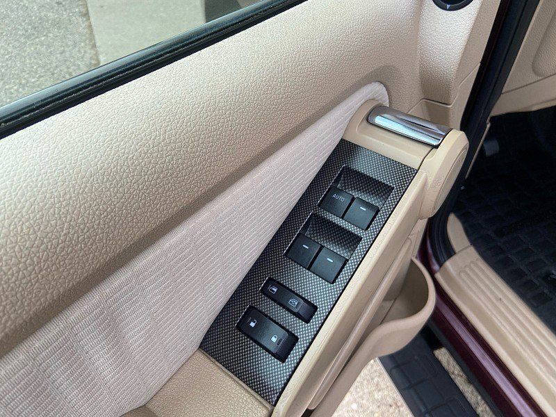 Used 2007 Ford Explorer Sport Trac Limited image 10