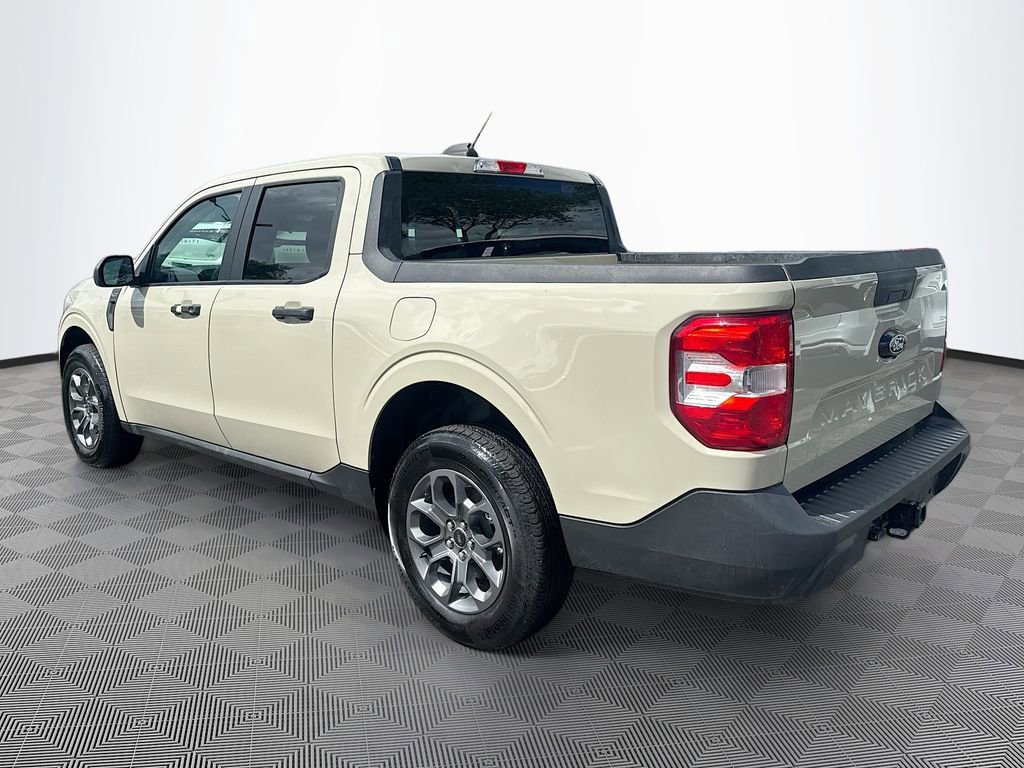 Used 2025 Ford Maverick XLT w/ Equipment Group 302A image 8