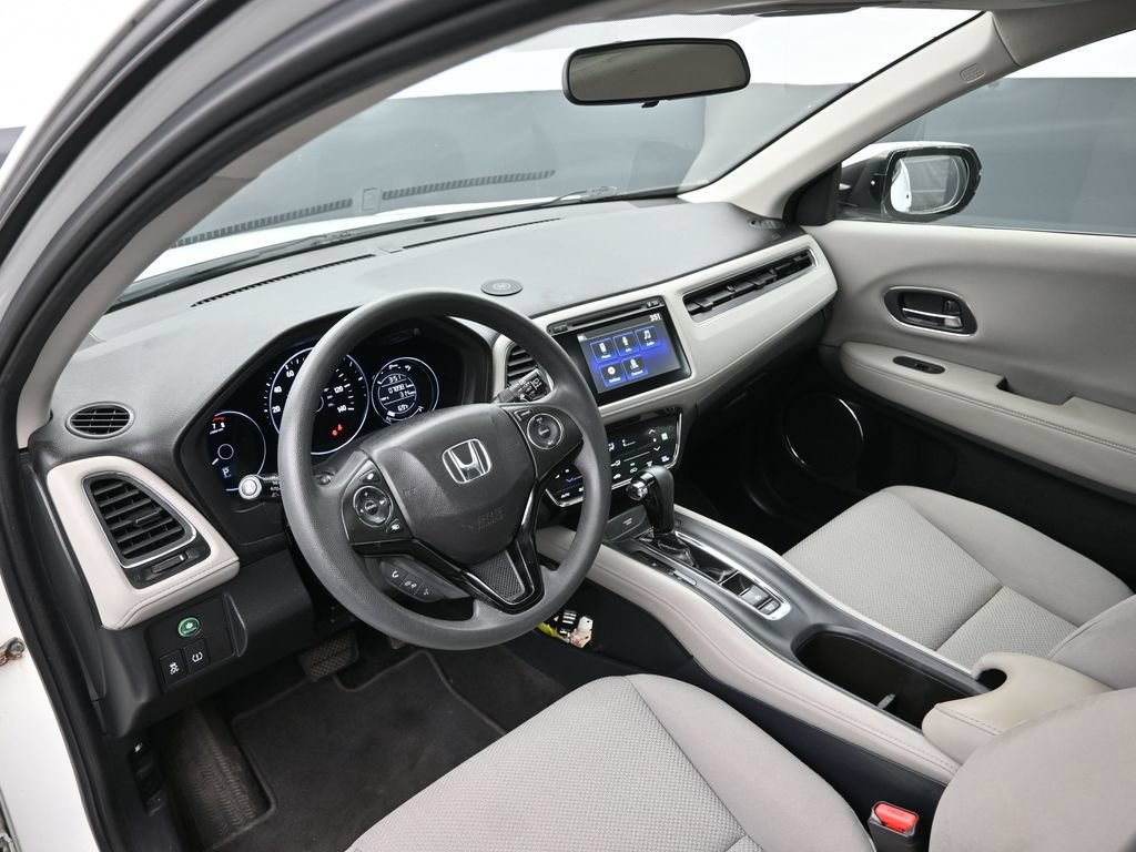 Used 2017 Honda HR-V EX image 17
